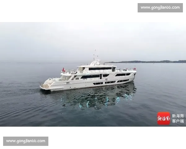 国内最大玻璃钢渔船交付三亚 高端海钓迎全新升级