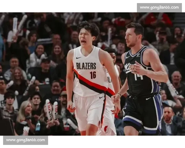 单节 14 分 + 100% 命中！杨瀚森逆境爆发救主