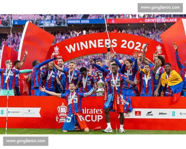 水晶宫事件催生新规：欧足联放宽所有权申报期限